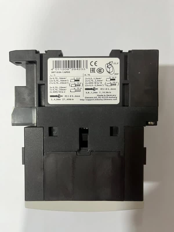 کنتاکتور 3RT1023-1BB44    4KW    24 V DC     زیمنس